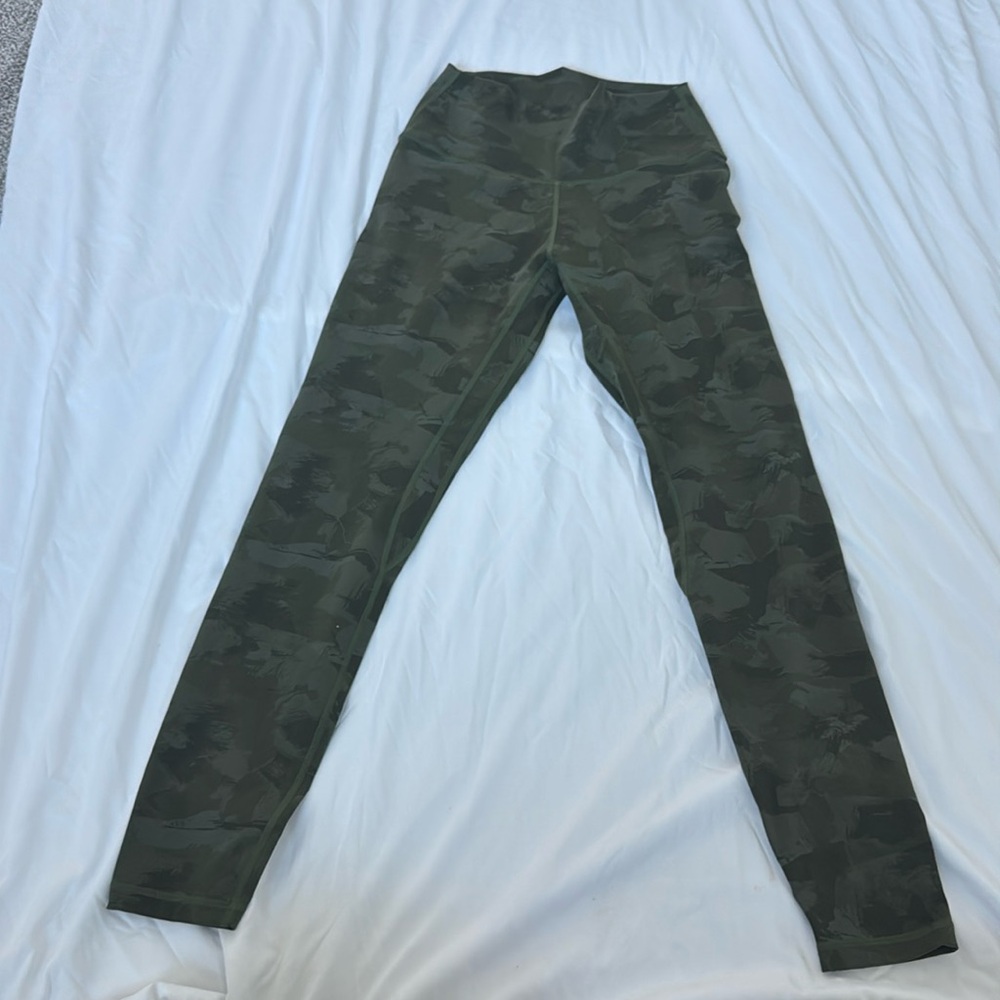 Greenish leggings size L
